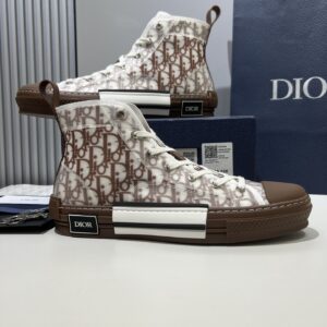 Dior B23