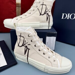 Dior B23