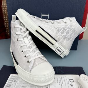 Dior B23