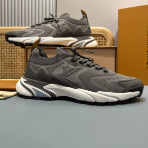 Louis Vuitton Runner Tatic