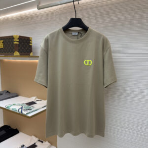 Dior T-shirt