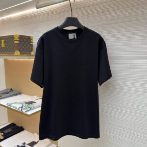 Dior T-shirt