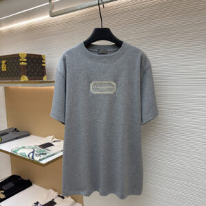 Dior T-shirt