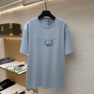 Dior T-shirt