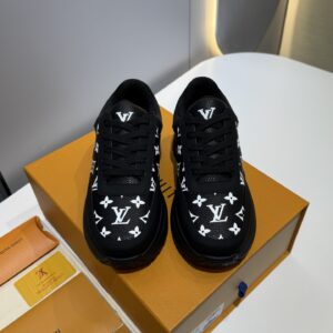 Louis Vuitton Discovery Lace Up