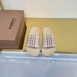 Burberry sandal