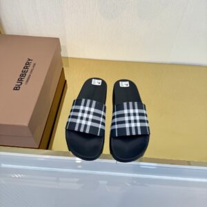 Burberry sandal