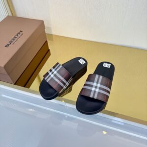 Burberry sandal
