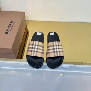 Burberry sandal