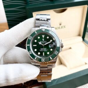 Rolex submariner 40 mm  A+