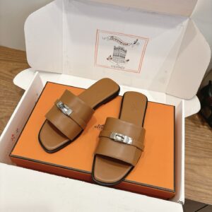 Hermes Giulia