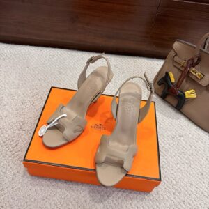 Hermes Holy 105