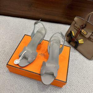 Hermes Holy 105