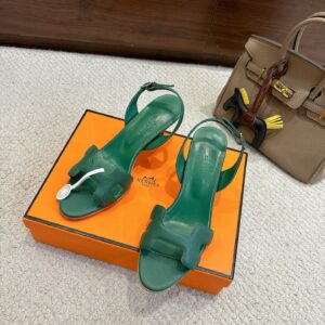 Hermes Holy 105
