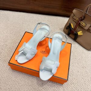 Hermes Holy 105