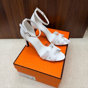 Hermes Holy 105