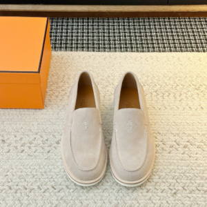 Hermes Low Loafer
