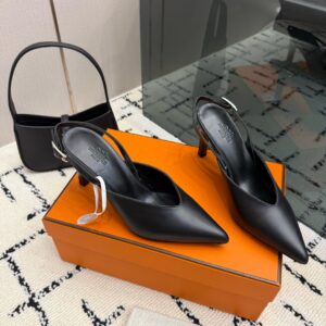 Hermes Nicoletta 70