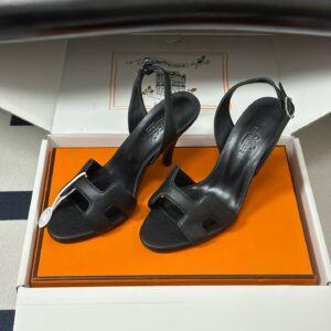 Hermes Holy 105