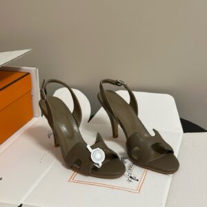 Hermes Holy 105