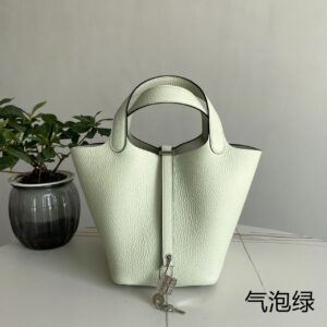 Hermes picotin