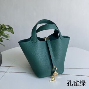 Hermes picotin