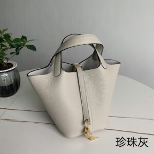 Hermes picotin