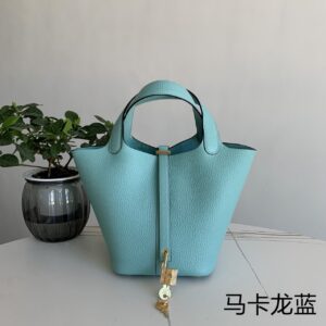 Hermes picotin