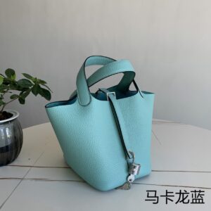 Hermes picotin
