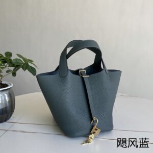 Hermes picotin