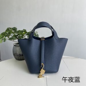 Hermes picotin