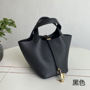 Hermes picotin