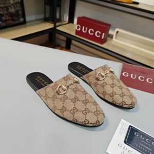 Gucci Lucy Flat Mules