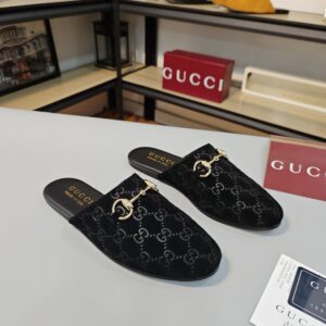 Gucci Lucy Flat Mules