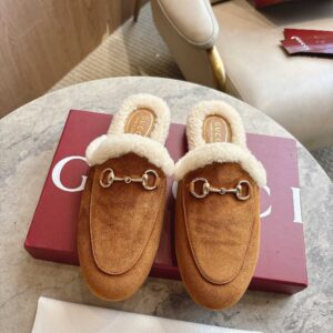 Gucci Princetown Velvet