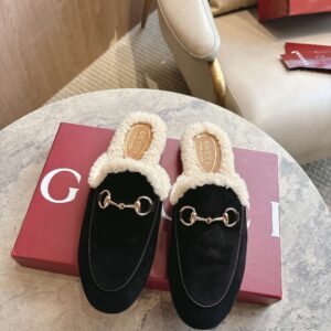 Gucci Princetown Velvet